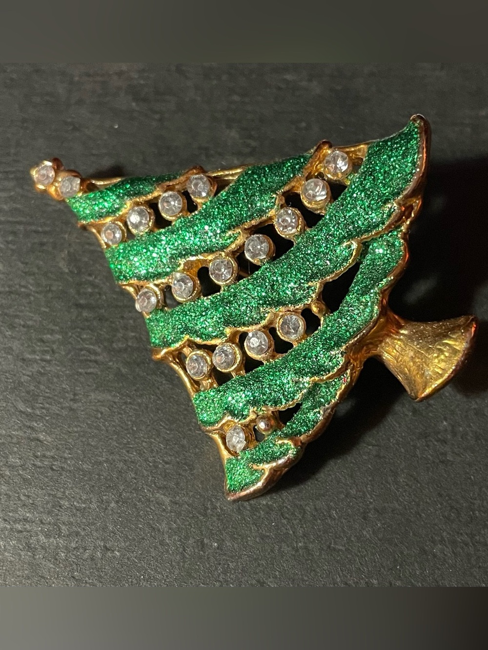 Vintage Green Crystal Christmas Tree Brooch